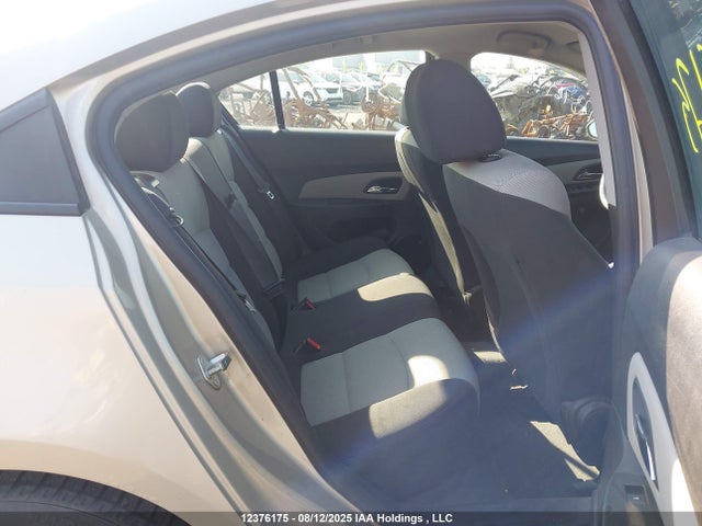 1G1PA5SH4E7296434 Chevrolet luw
