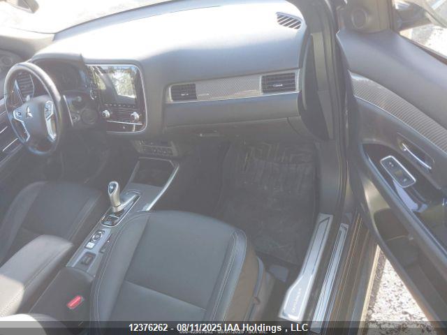 JA4J24A56LZ606879 Mitsubishi s61 - y61