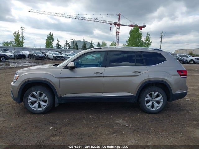1V2MR2CA1JC512744 Volkswagen Atlas