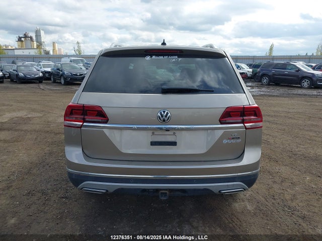 1V2MR2CA1JC512744 Volkswagen Atlas