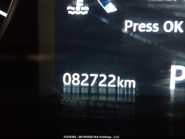 Land Rover aj126 2018 SALYB2RV3JA754988 Image 16