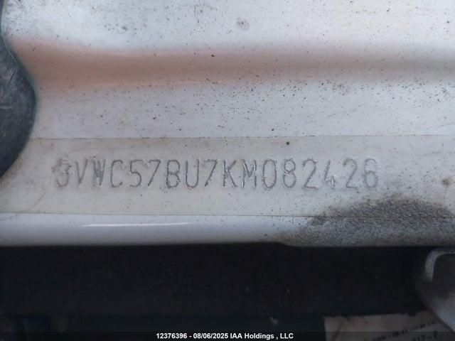 3VWC57BU7KM082426 Volkswagen 1.4 tsi