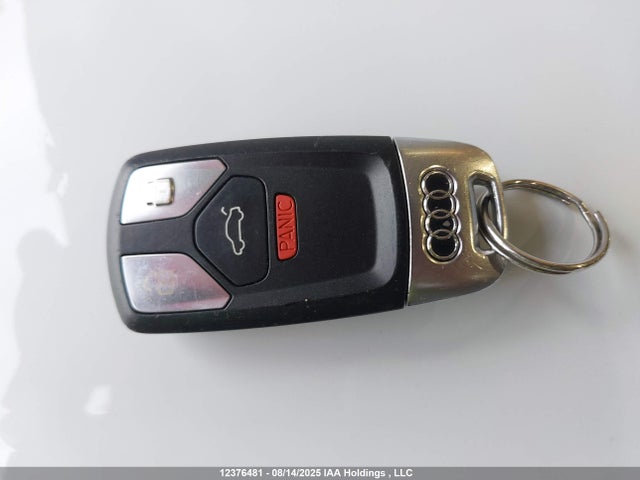 Audi A4 2017 WAUCNAF49HN026140 Image 11