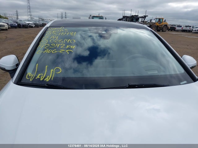 Audi A4 2017 WAUCNAF49HN026140 Image 18