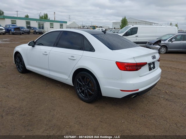 Audi A4 2017 WAUCNAF49HN026140 Image 3