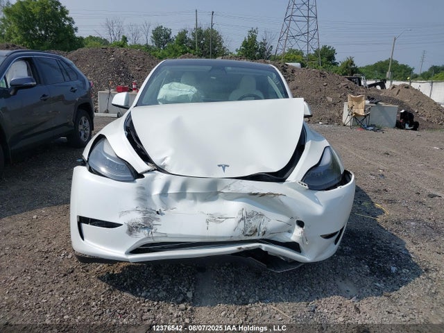 7SAYGDEE4PF755161 Tesla Model Y