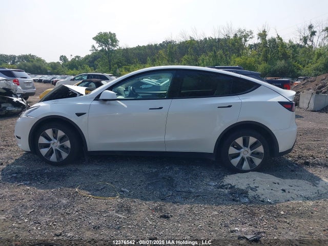 7SAYGDEE4PF755161 Tesla Model Y