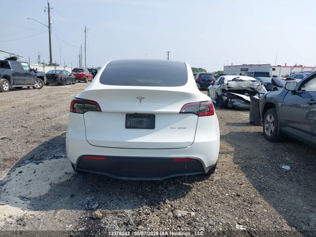 7SAYGDEE4PF755161 Tesla Model Y