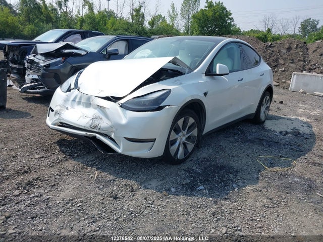 7SAYGDEE4PF755161 Tesla Model Y