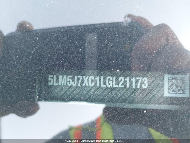 5LM5J7XC1LGL21173 Lincoln 2020