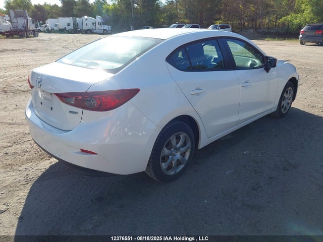 3MZBM1U79EM103025 Mazda pe