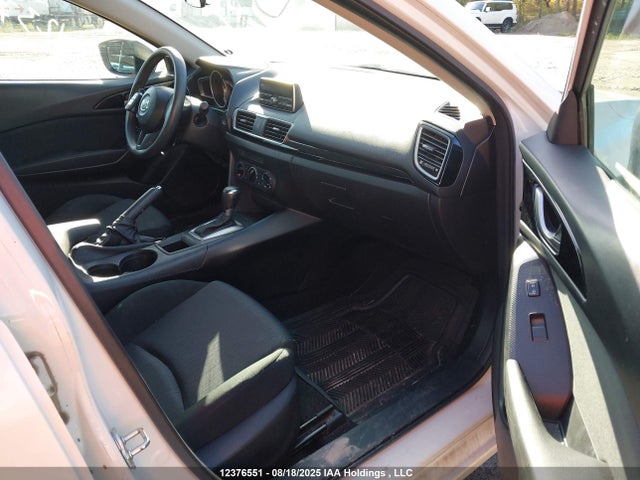 3MZBM1U79EM103025 Mazda pe