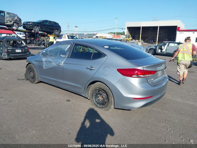 Hyundai 2017 2017 5NPD74LF3HH109751 Image 3