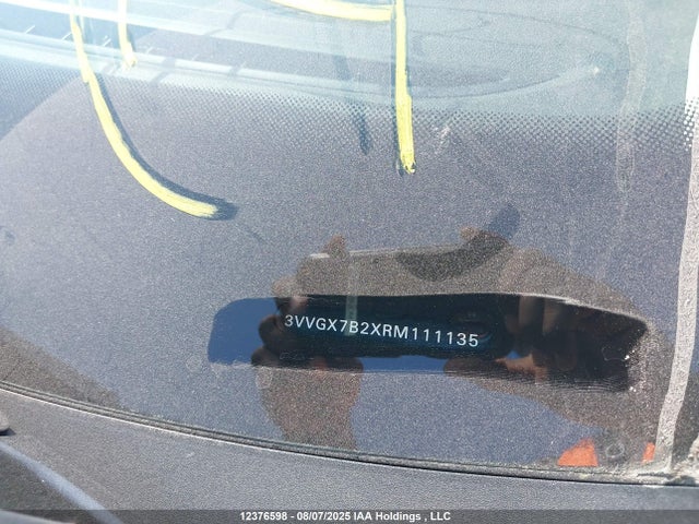 3VVGX7B2XRM111135 Volkswagen tsi