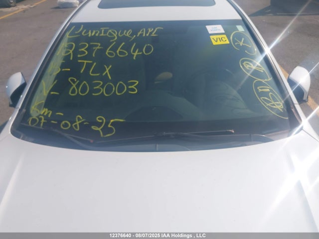 Acura j35y6 2015 19UUB3F35FA803003 Image 17