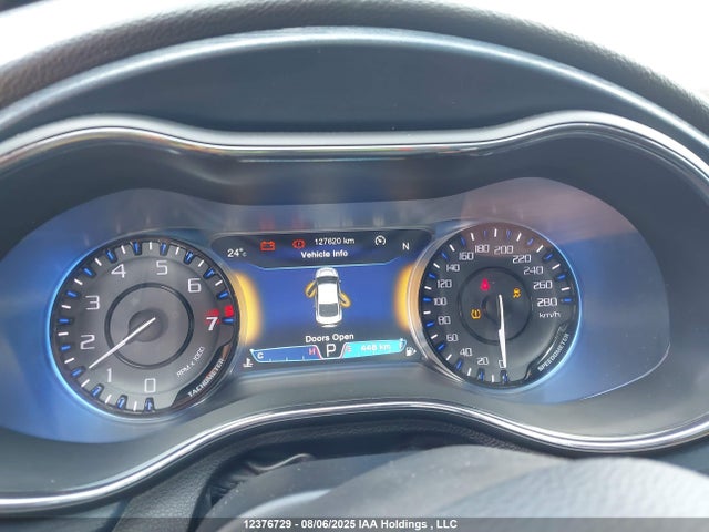 Chrysler 200 2016 1C3CCCDG2GN185182 Image 7