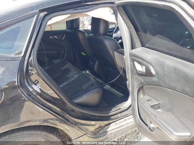 Chrysler 200 2016 1C3CCCDG2GN185182 Image 8