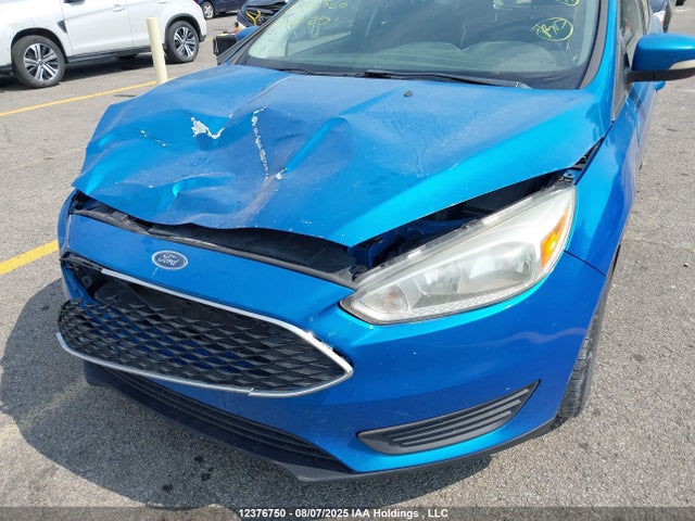 Ford Focus 2016 1FADP3K2XGL200380 Image 22