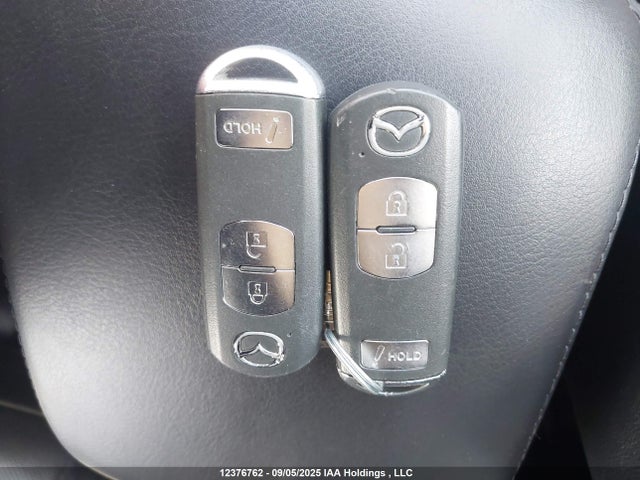 JM3KE4DY9G0749141 Mazda py