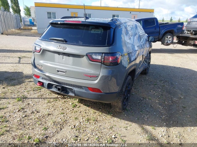 3C4NJDDN5RT581849 Jeep 2024