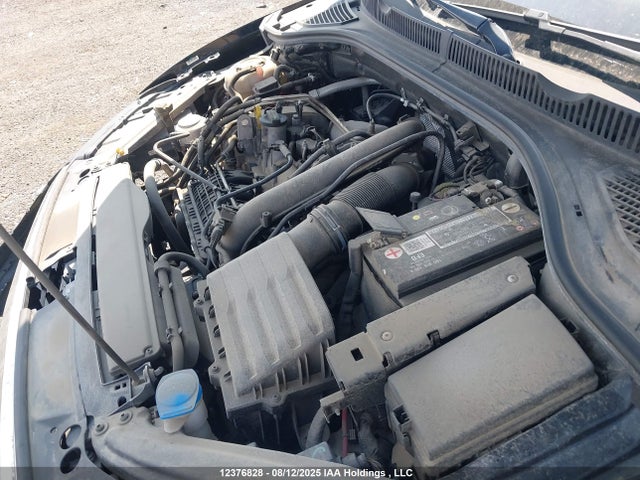 3VWCB7BU7LM061831 Volkswagen 1.4 tsi