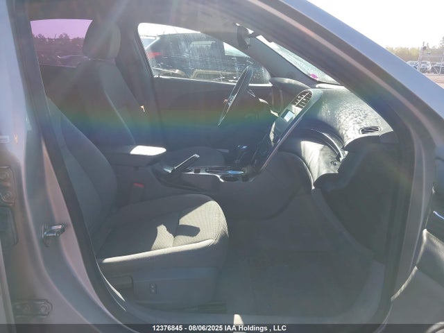 Chevrolet lkw 2014 1G11B5SL6EF214331 Image 5