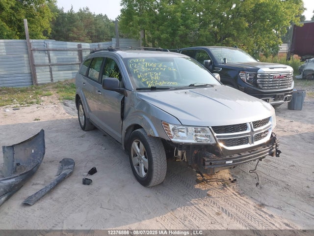 2015 3C4PDCAB7FT669334 main image