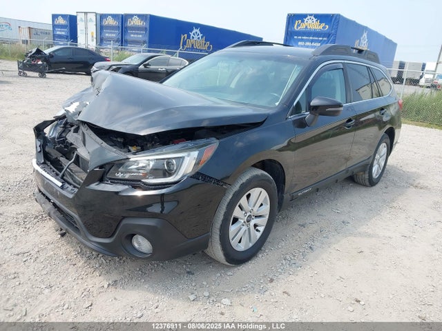 Subaru c5 2018 4S4BSDDC9J3385245 Image 2