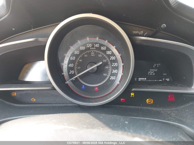 3MZBM1U71FM180800 Mazda pe