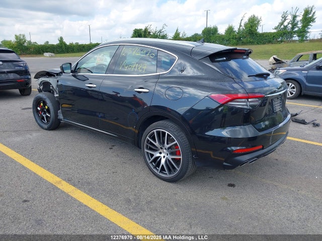 ZN661YUM8NX407127 Maserati m156e