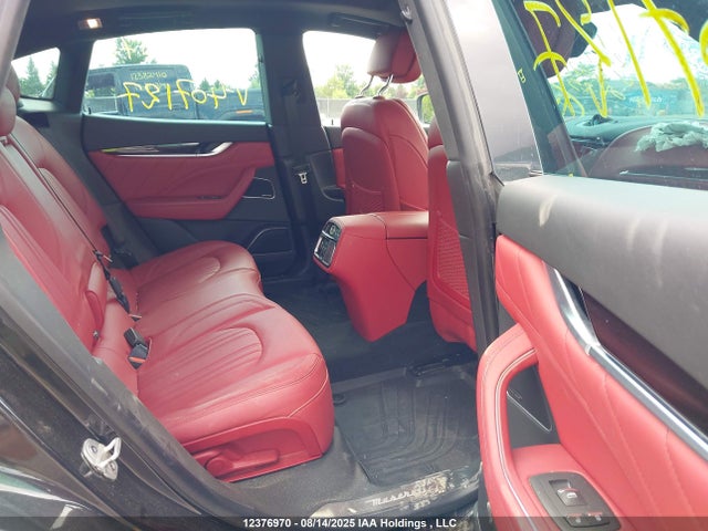 ZN661YUM8NX407127 Maserati m156e