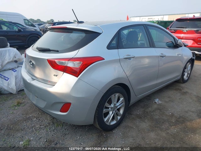 2013 Hyundai Elantra Gt მანქანა იყიდება აუქციონზე, vin: KMHD35LE2DU137965, აუქციონის ნომერი: 12377017