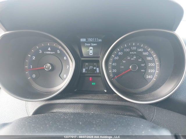 2013 Hyundai Elantra Gt მანქანა იყიდება აუქციონზე, vin: KMHD35LE2DU137965, აუქციონის ნომერი: 12377017