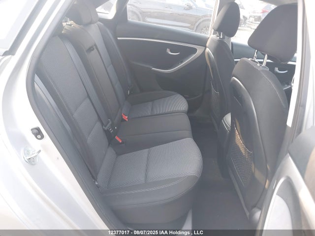 2013 Hyundai Elantra Gt მანქანა იყიდება აუქციონზე, vin: KMHD35LE2DU137965, აუქციონის ნომერი: 12377017