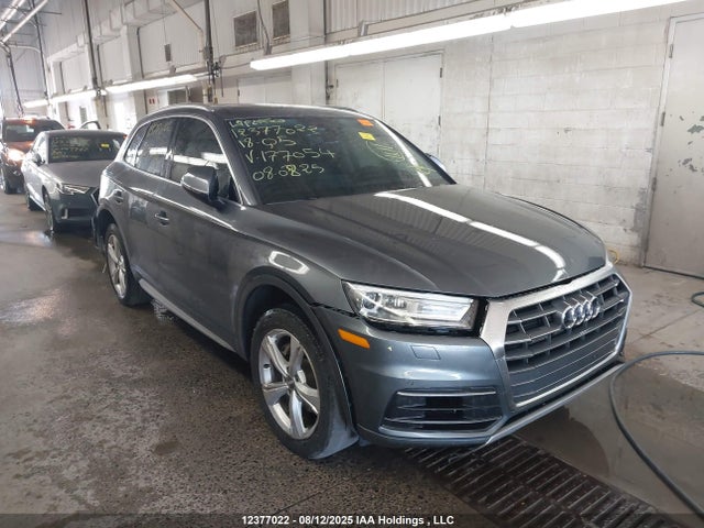 Audi Q5 2018 WA1BNAFYXJ2177054 Image 14