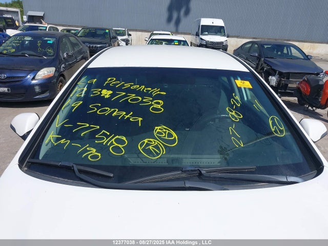 Hyundai gdi theta-ii 2019 5NPE24AF5KH775118 Image 18