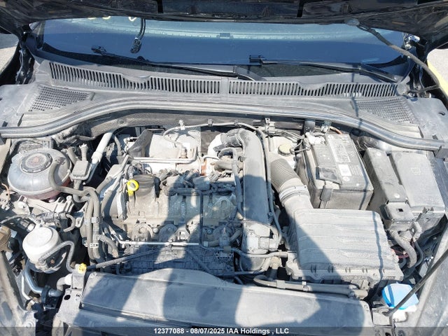 3VWE57BU4KM109753 Volkswagen 1.8 tsi
