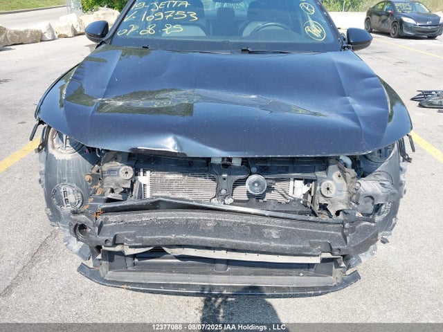 3VWE57BU4KM109753 Volkswagen 1.8 tsi