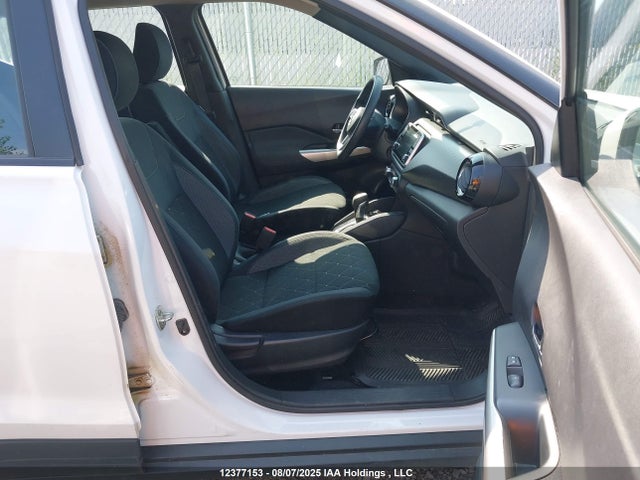 3N1CP5CU4KL516083 Nissan 2019