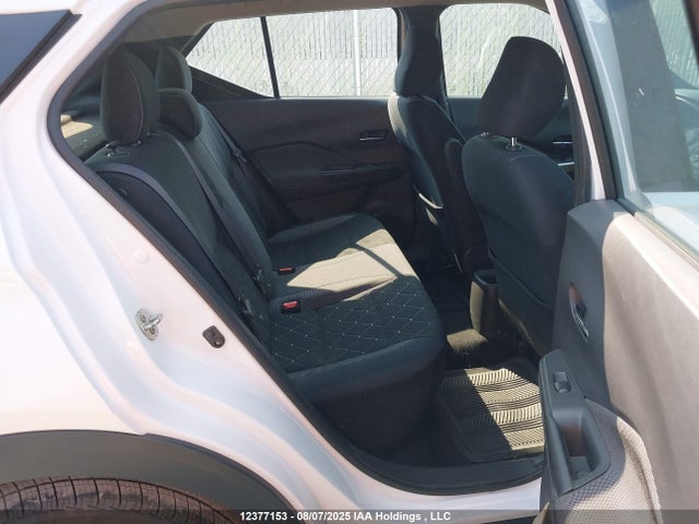 3N1CP5CU4KL516083 Nissan 2019