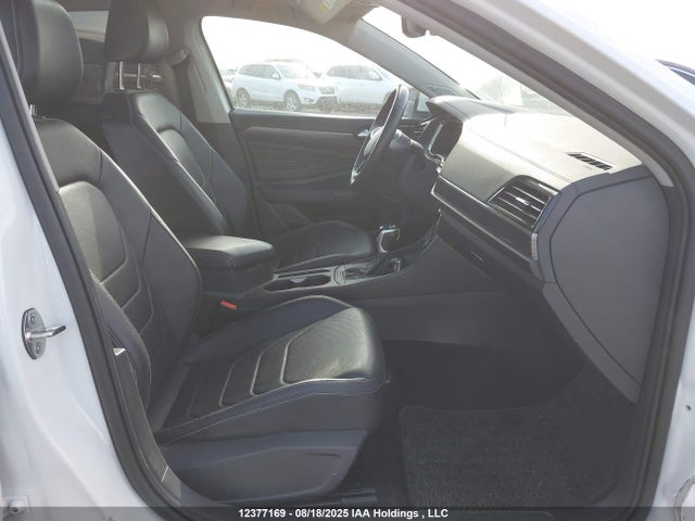 3VWGM7BU3PM021960 Volkswagen tsi