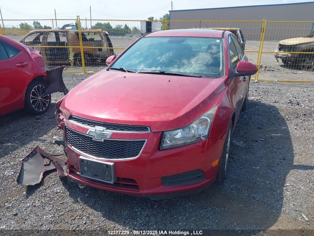 Chevrolet LUV 2014 1G1PC5SB7E7327259 Image 2