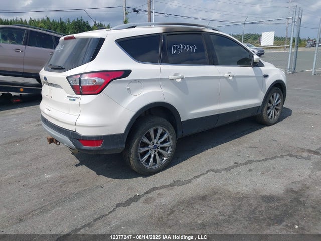 Ford Escape 2017 1FMCU9J92HUD87959 Image 4