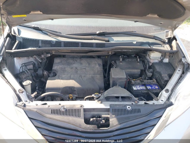 Toyota 2gr-fks 2014 5TDZK3DC0ES448962 Image 29