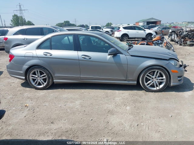 WDDGF8AB8EA955955 Mercedes-Benz 2014