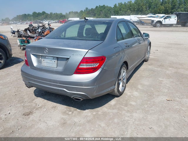 WDDGF8AB8EA955955 Mercedes-Benz 2014