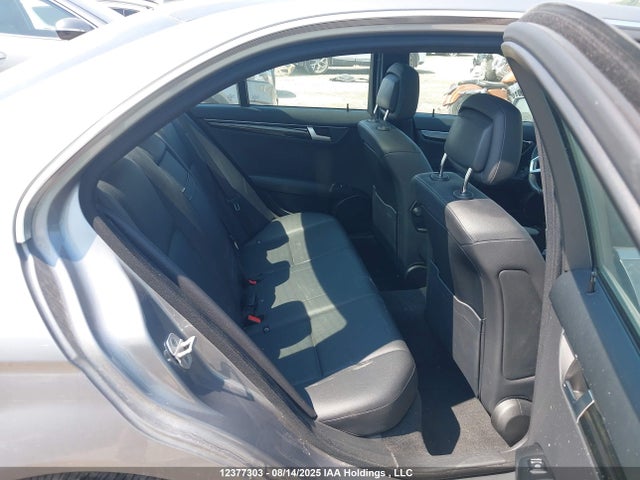 WDDGF8AB8EA955955 Mercedes-Benz 2014
