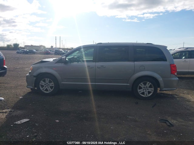 2C4RDGDG2FR567689 Dodge Grand Caravan