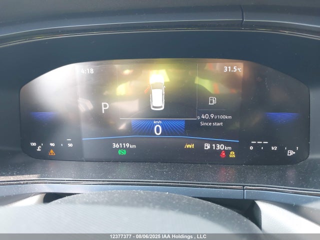 3VVSX7B28RM080901 Volkswagen tsi