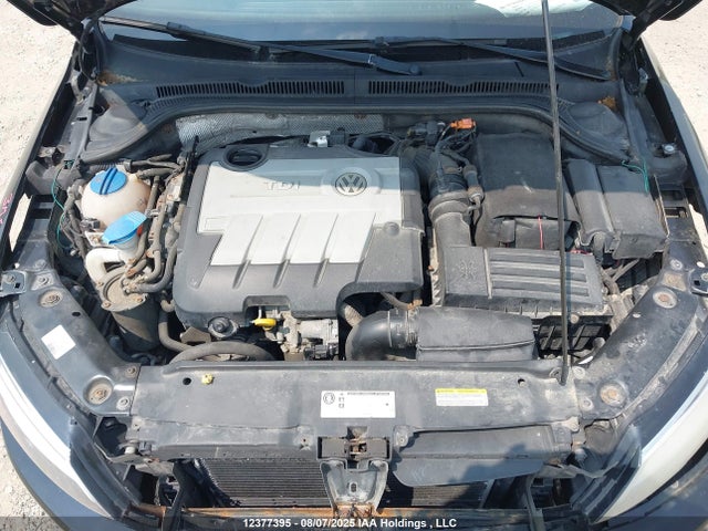 3VWDL7AJ7EM241094 Volkswagen 2014